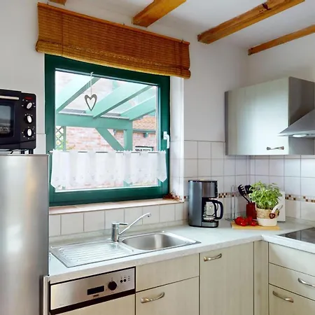 Sommerhaus 2 *