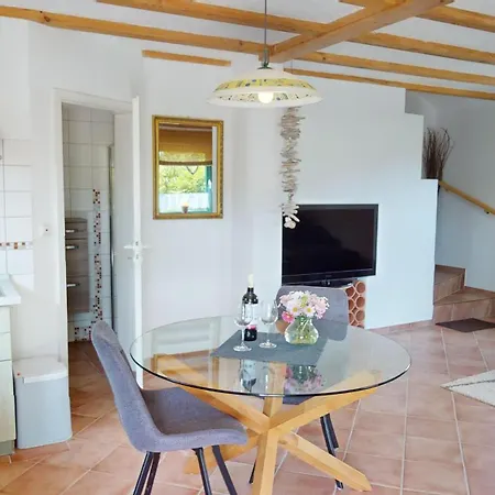 Sommerhaus 2 *